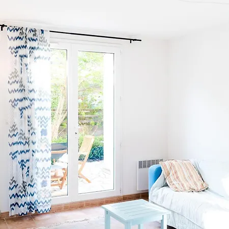 فيلة 4 Pieces Lumineuse Avec Terrasse, Garage, 6 Couchages, Proche Et Commerces, Narbonne-plage - Fr-1-409-19 ناربون